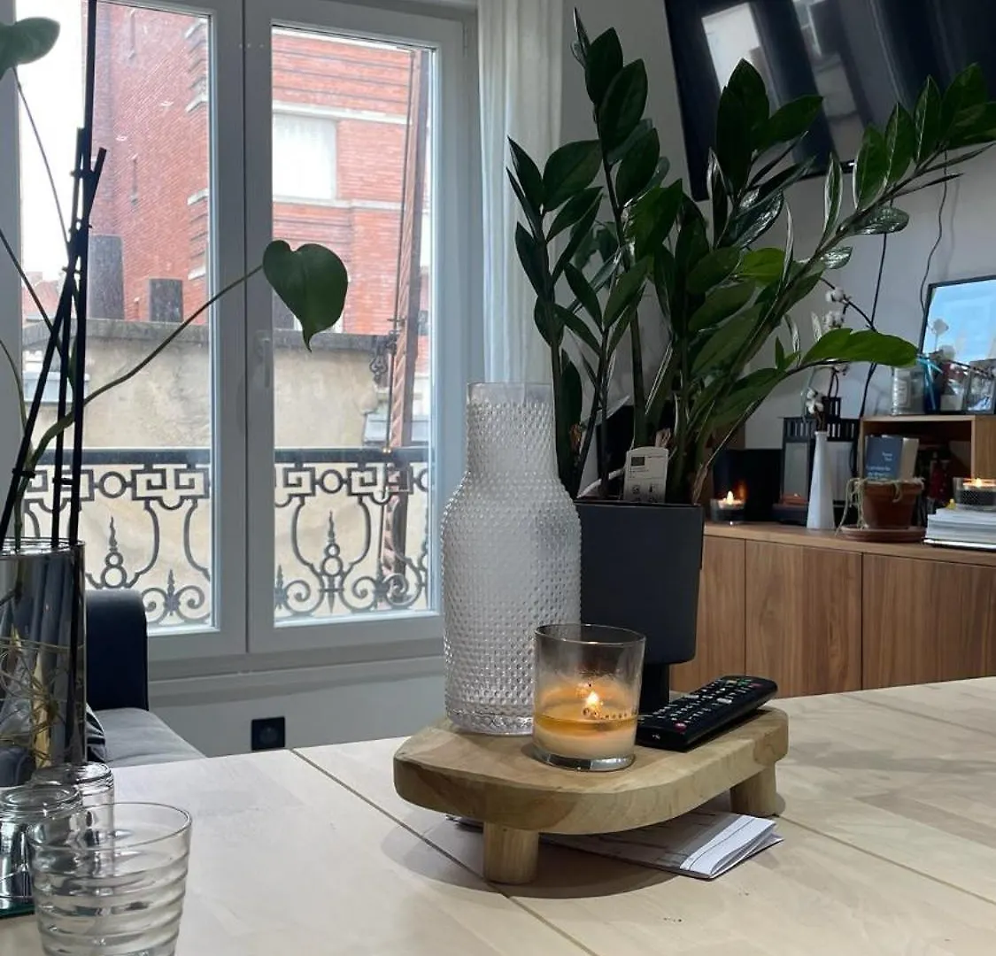 Appartement - Rue La Fayette Paris France